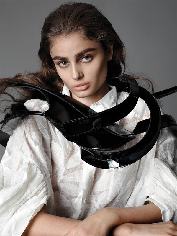 Taylor Marie Hill