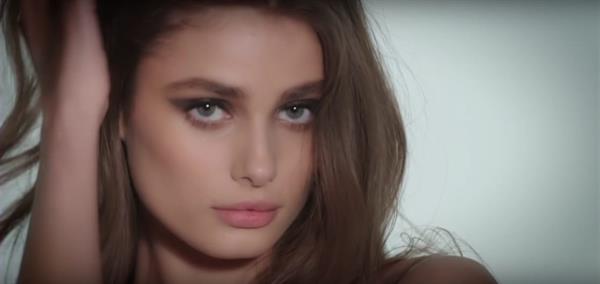 Taylor Marie Hill