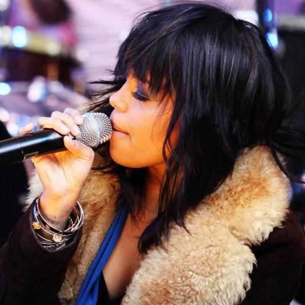 Fefe Dobson