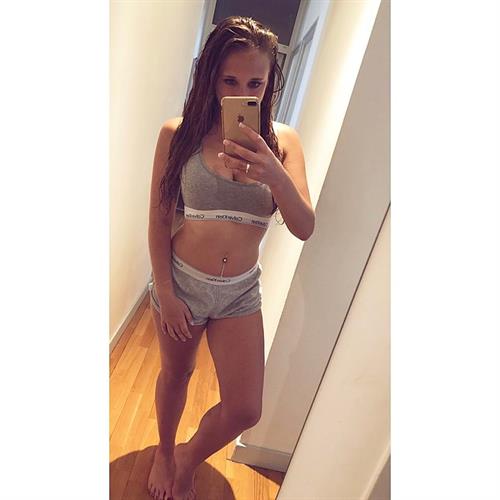 Charlotte taking a selfie