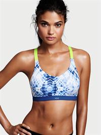 Daniela Braga in lingerie