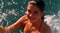 Phoebe Cates in a bikini