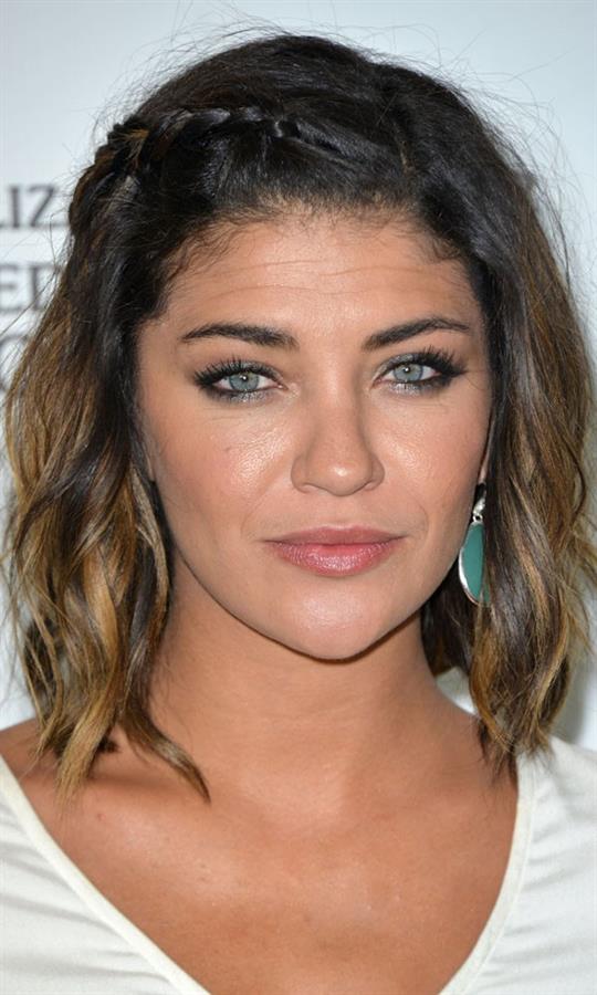 Jessica Szohr