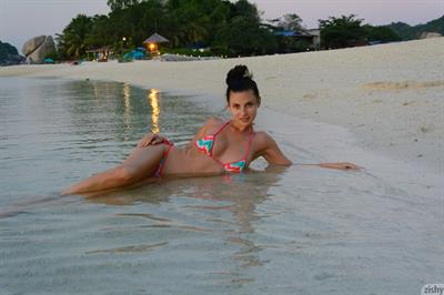 Jasmine Jazz Bikini Tease