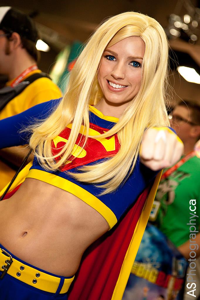 Girls dressed up as Supergirl