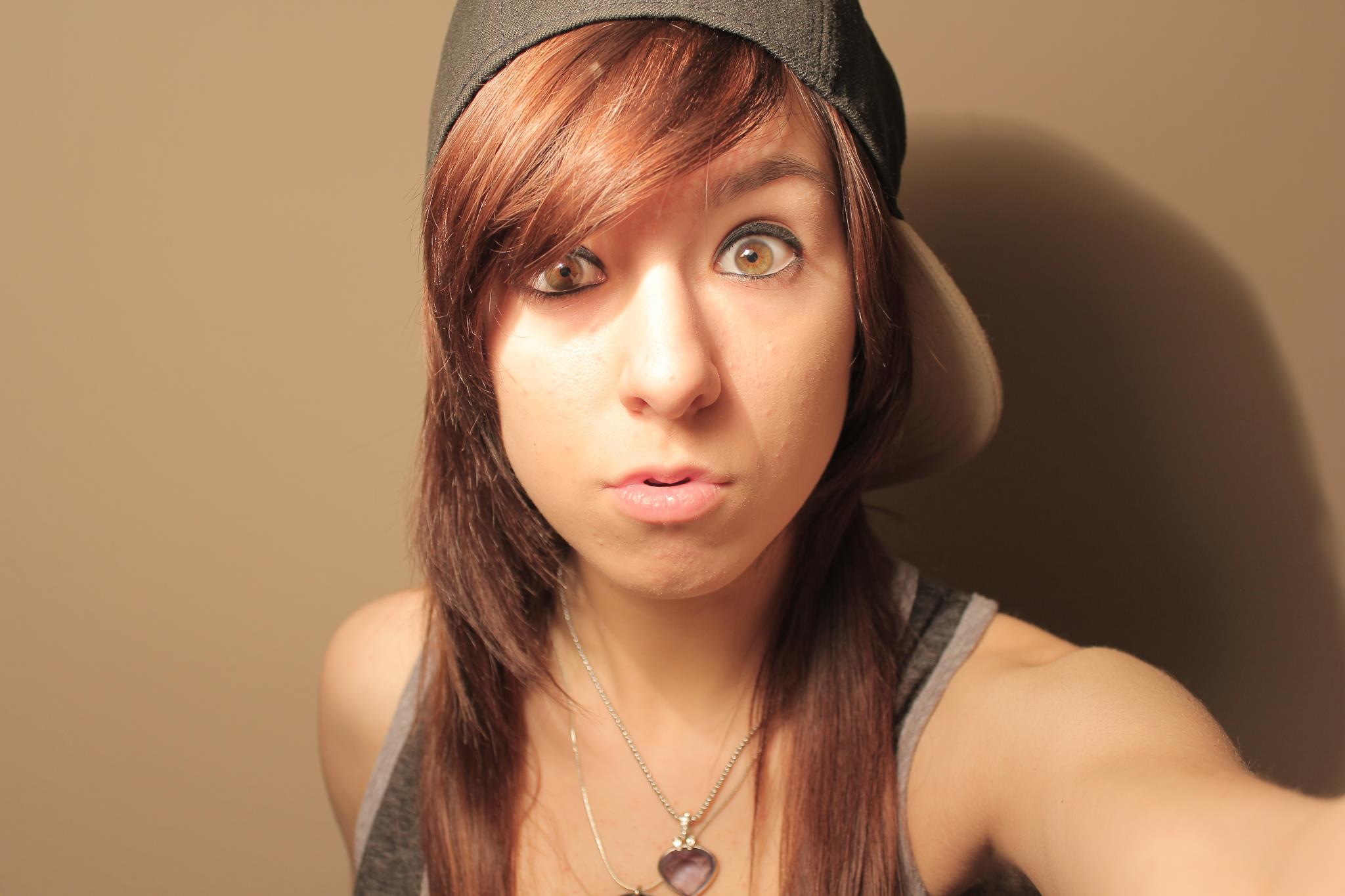 Christina Grimmie taking a selfie