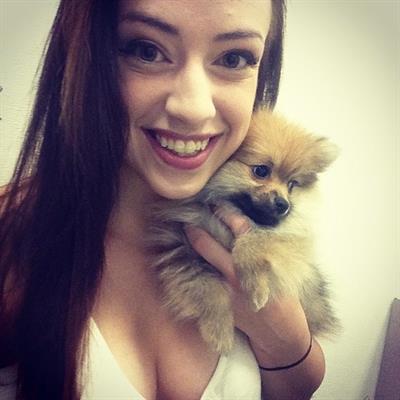 Anna Clendening taking a selfie