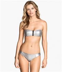 Edita Vilkeviciute in a bikini