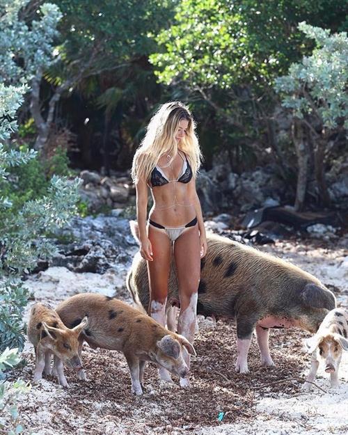 Sarah Kohan in a bikini