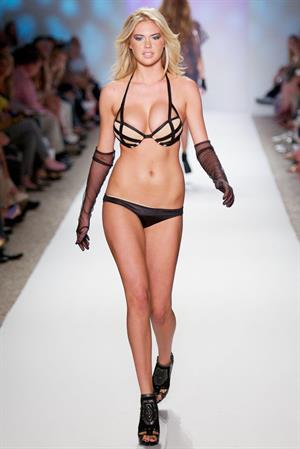 Beach Bunny Swimwear SS 2011 Runway