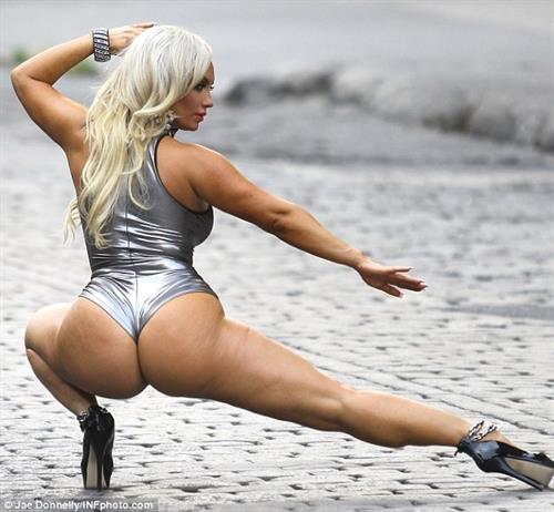 Nicole Coco Austin - ass