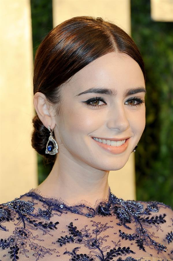 Lily Collins