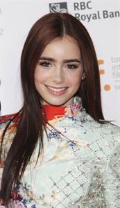 Lily Collins