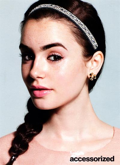 Lily Collins