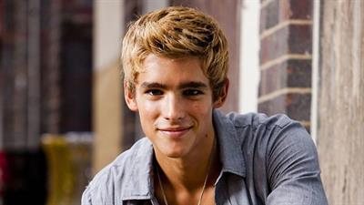 Brenton Thwaites
