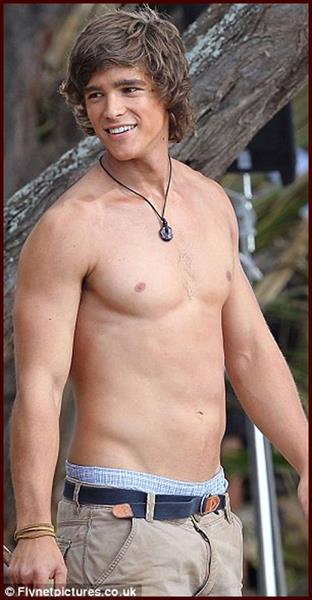 Brenton Thwaites