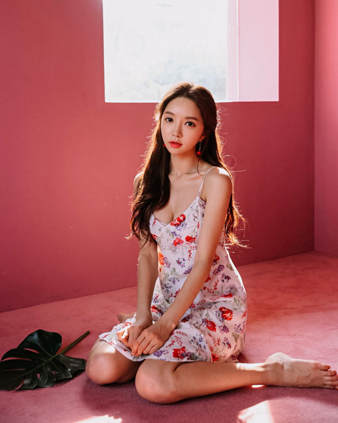 Park Soo Yeon Pictures. Hotness Rating = 9.18/10