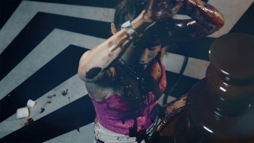 Pictures from Bella Thorne's  Thorne By Bella  shop.  November 2018