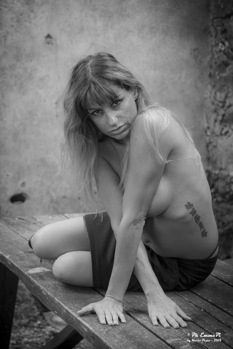 Isabelle Cooper and her huge tits!