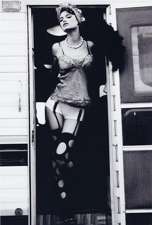 Bianca Balti in lingerie