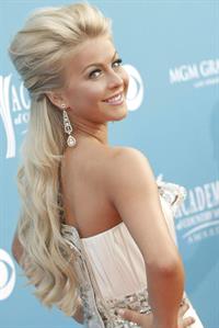 Julianne Hough