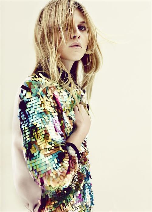Clemence Poesy
