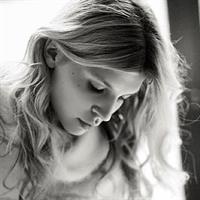 Clemence Poesy
