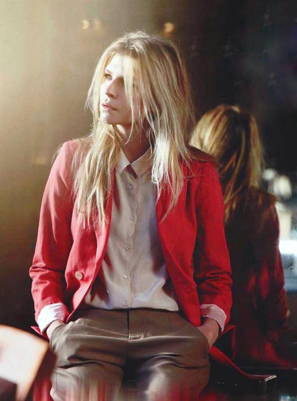 Clemence Poesy