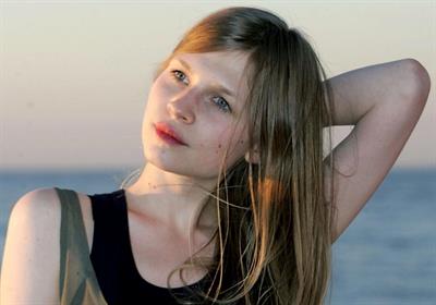 Clemence Poesy