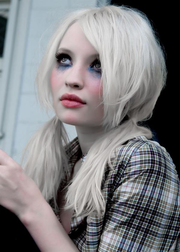 Emily Browning