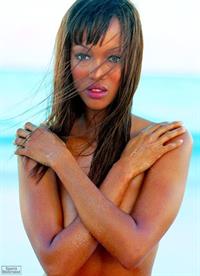 Tyra Banks in a bikini