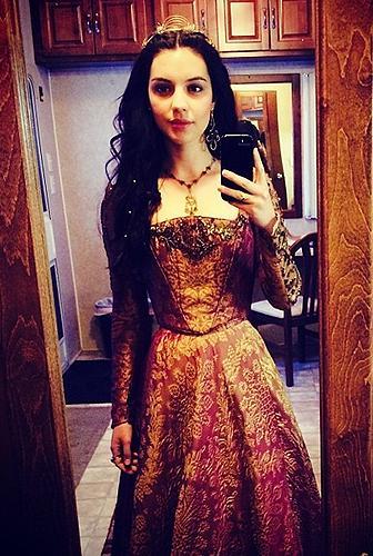 Adelaide Kane taking a selfie