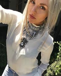 Shea Marie taking a selfie