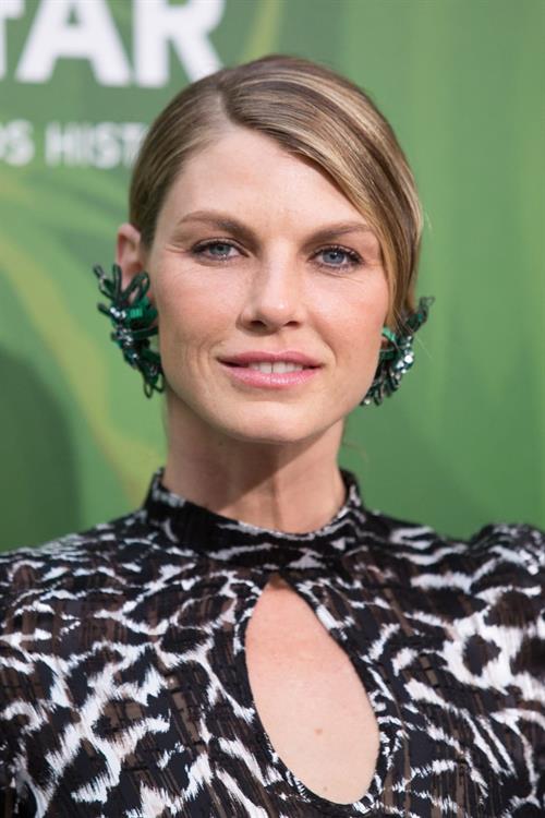 Angela Lindvall