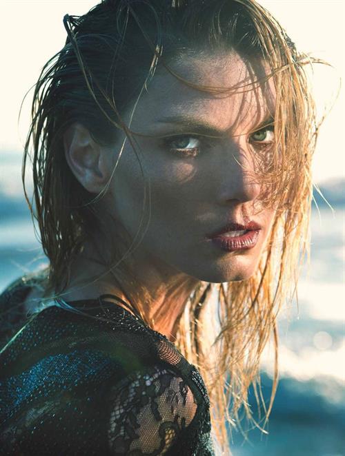 Angela Lindvall