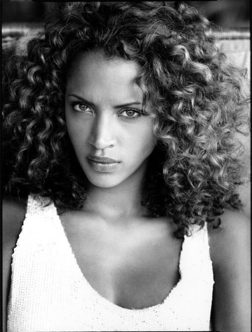 Noémie Lenoir