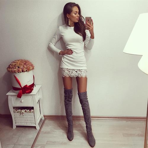 Mirgaeva Galinka taking a selfie