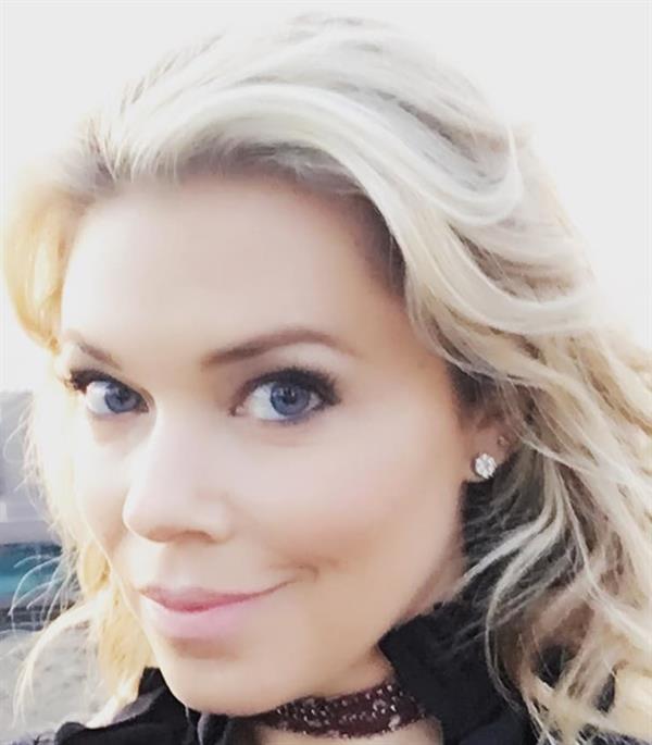 Lauren Sivan