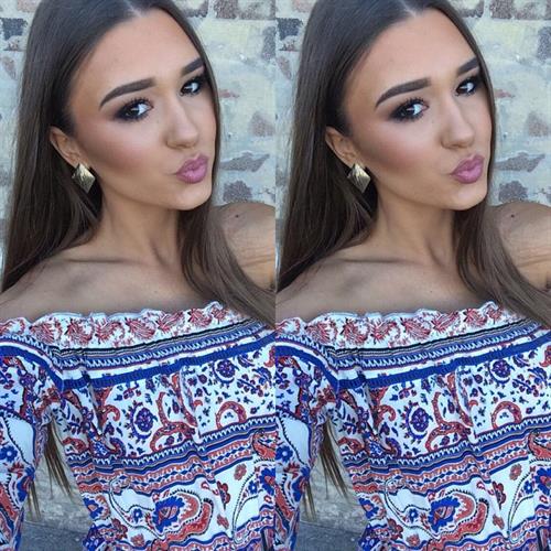Shani Grimmond taking a selfie