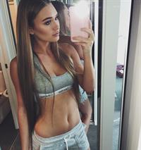 Shani Grimmond taking a selfie