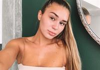 Shani Grimmond taking a selfie