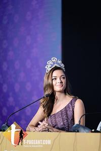 Demi-Leigh Nel-Peters