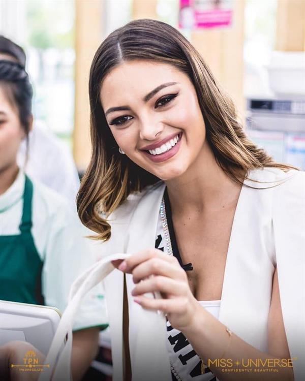 Demi-Leigh Nel-Peters