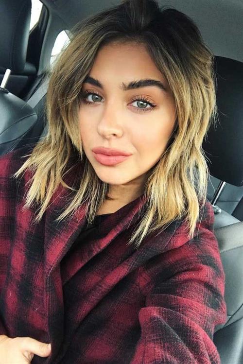 Nadia Mejia taking a selfie