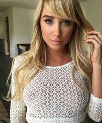 Sara Jean Underwood