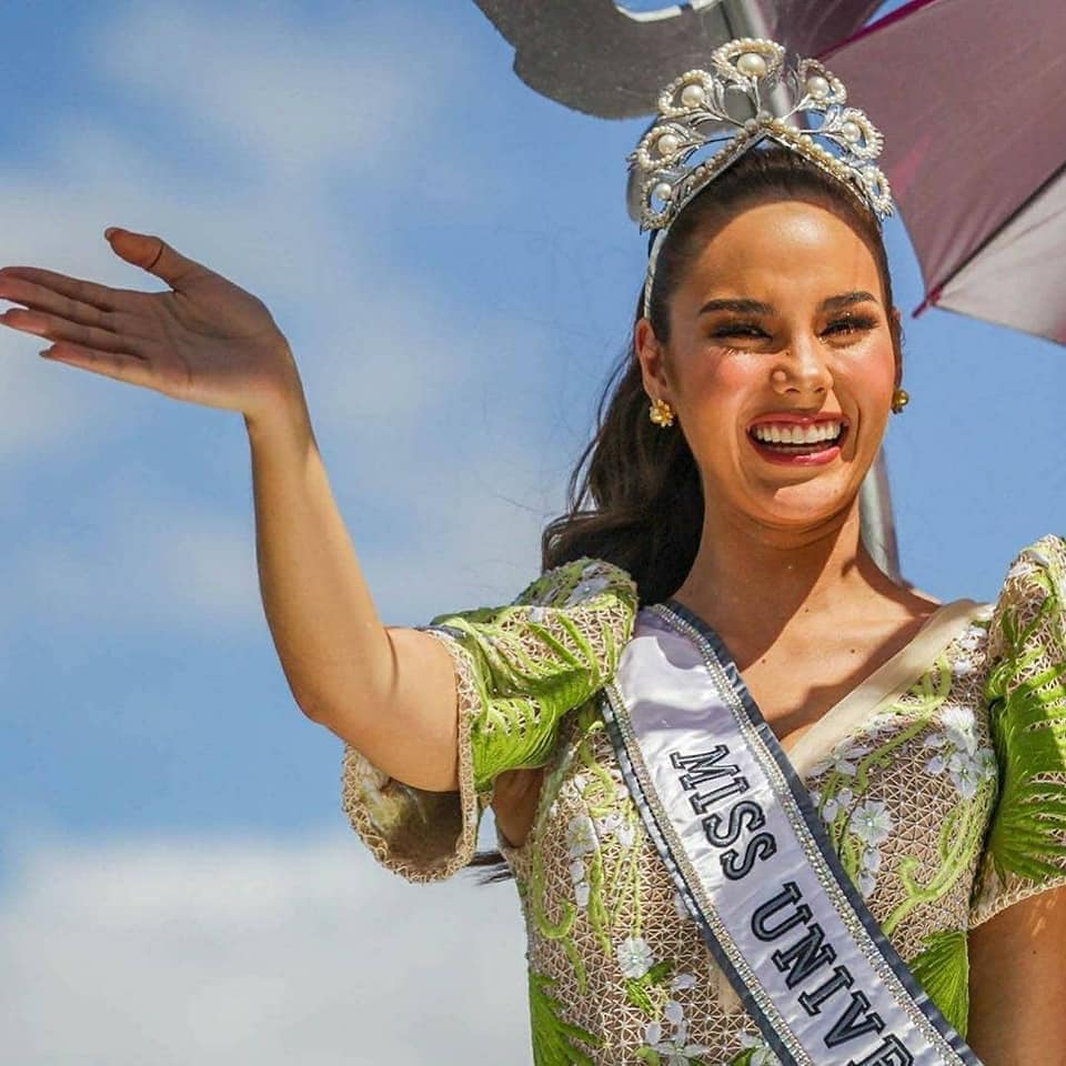 Catriona Gray Pictures. Hotness Rating = Unrated