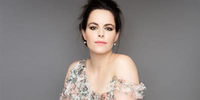 Emily Hampshire