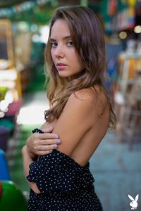 Sexy Katya takes off her Dress