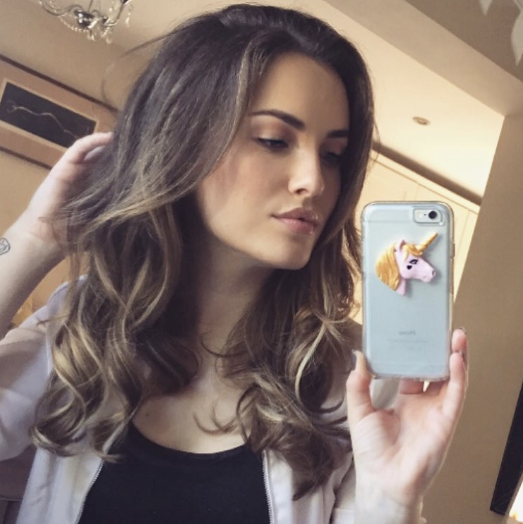 Holly Carpenter taking a selfie