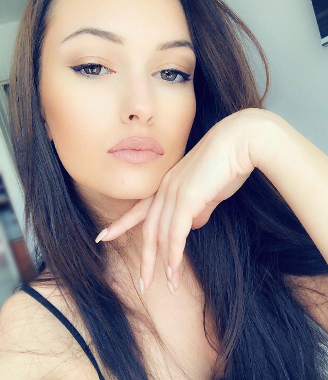 Laetitia Tribaldos Selfie Pictures Laetitia Tribaldos taking a selfie